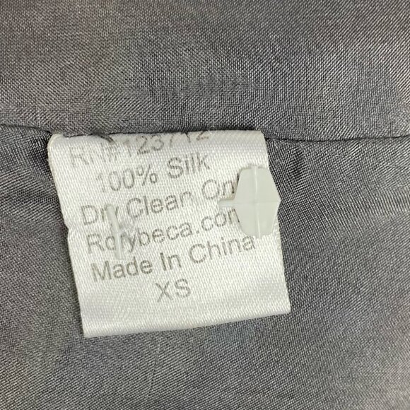 Rory Beca 100% Silk Waiverly Mini Dress Bohemian Print Shift V-Neck Size XS Boho - Picture 8 of 8